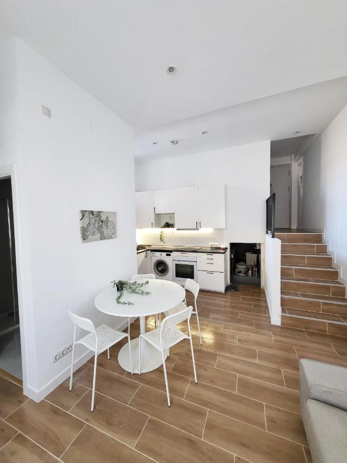 Апартаменты Bonito Piso A 300 M De Metro Garcia Noblejas Мадрид Экстерьер фото